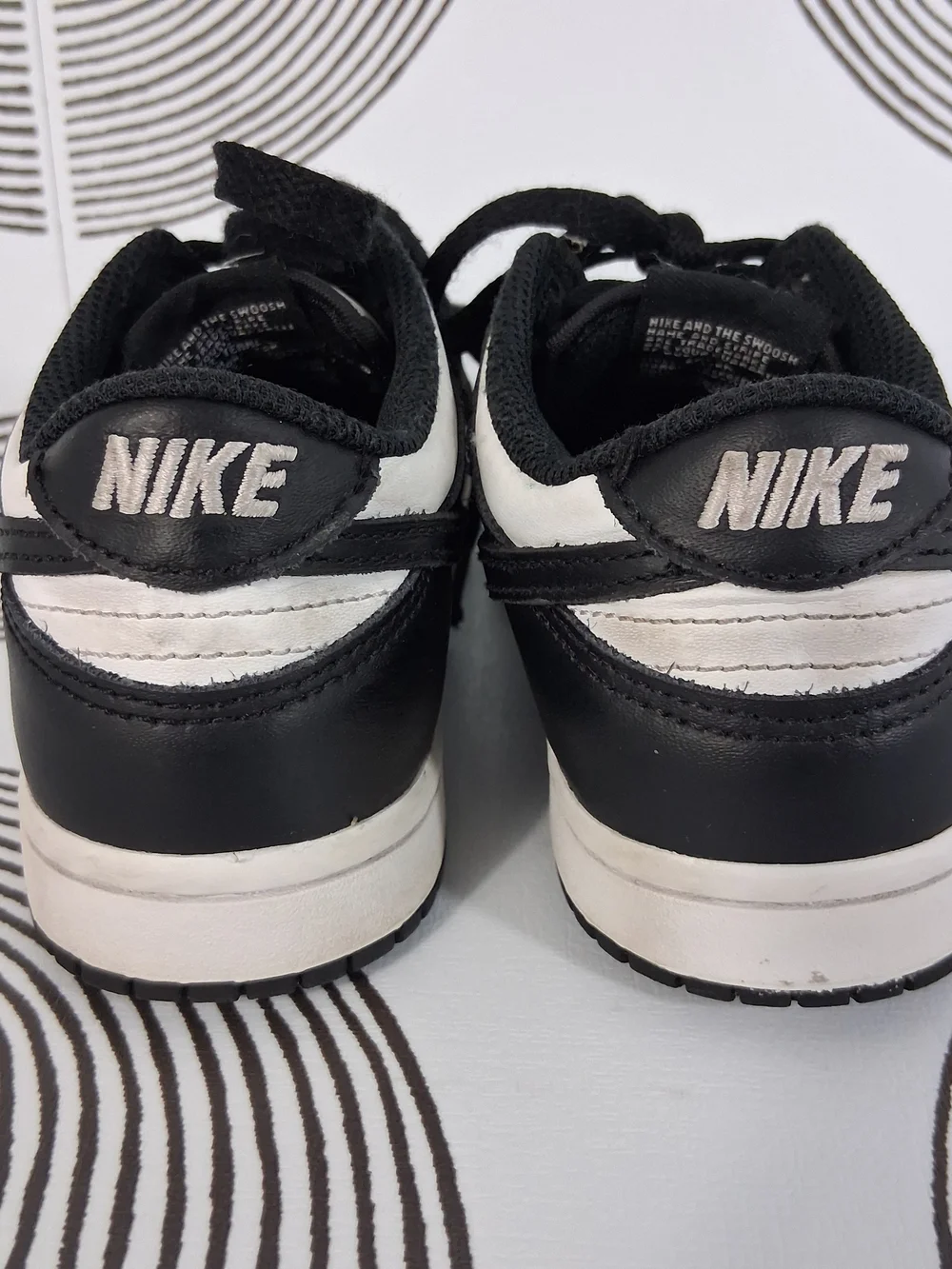 Nike Dunk Low Retro Youth 1.5 White/Black Panda Lace Up Sneakers (CW1588-100)